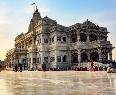 Balaji Tours & Travels, TAXI SERVICE IN MATHURA