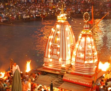 Balaji Tours & Travels, TAXI SERVICE IN MATHURA